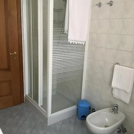 Apartment Angolo Di Lago Garzeno
